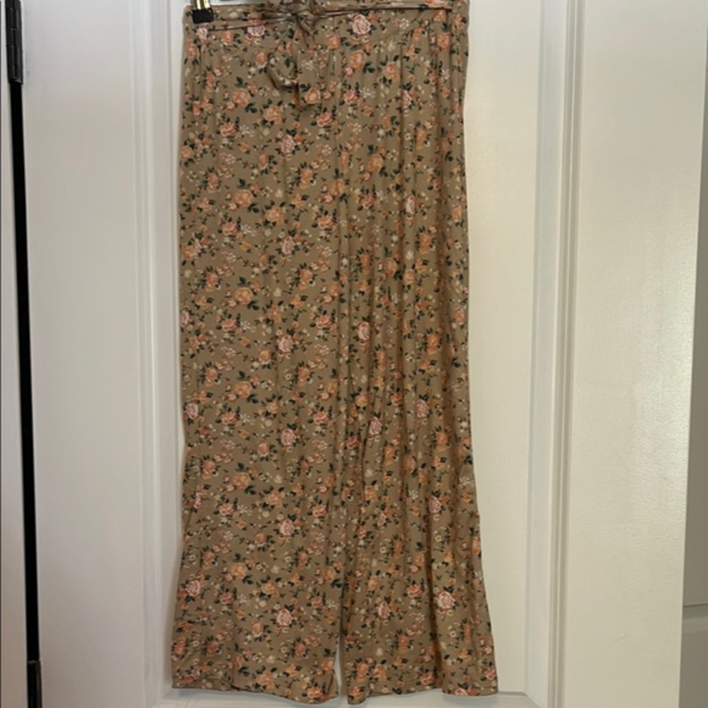 Floral Wide-Leg Pants